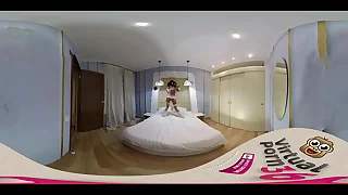 VR Porn Teen redhead hot striptease &vert; Virtual Porn 360